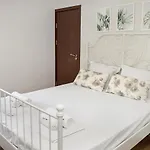 Cozy Seaside Escape - Stylish 1-bedroom In By Flat Mаnager Baltschik