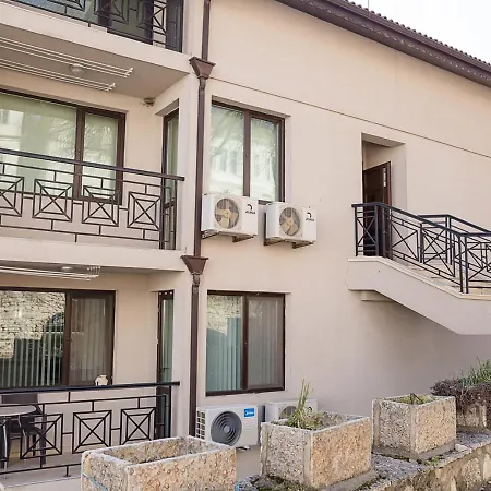 Cozy Seaside Escape - Stylish 1-bedroom In By Flat Mаnager *