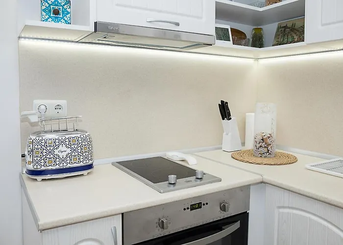 Cozy Seaside Escape - Stylish 1-bedroom In By Flat Mаnager * Balchik