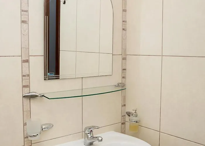 Cozy Seaside Escape - Stylish 1-bedroom In By Flat Mаnager Apartment Balchik